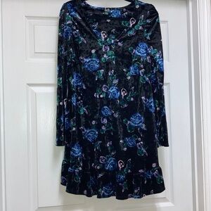 New Wild Fable Velvet Floral Dress    Size L